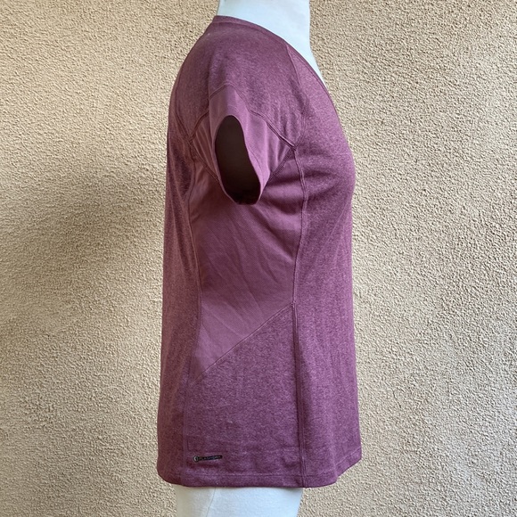 North Face Flash Dry T Shirt V Neck - Picture 8 of 10